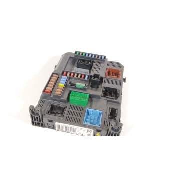CAJA RELES / FUSIBLES 9807054180 