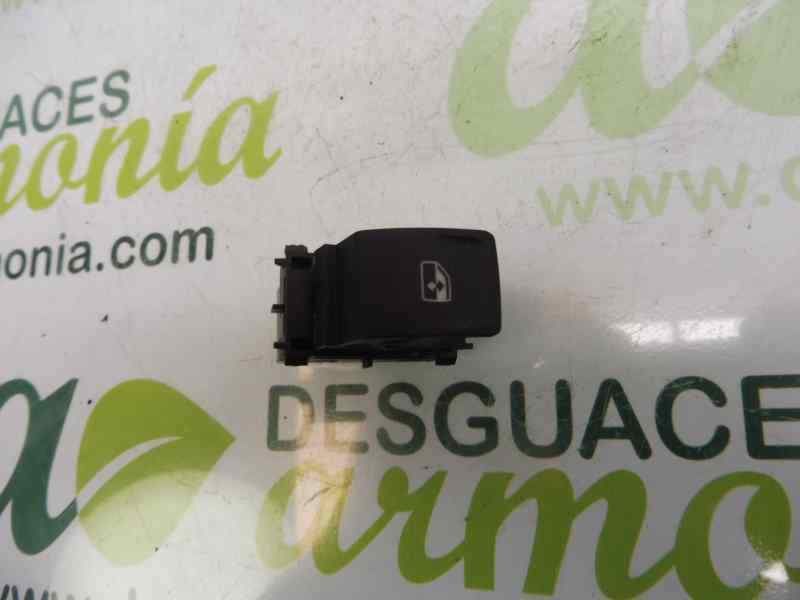 MANDO ELEVALUNAS TRASERO IZQUIERDO 5G0959855 