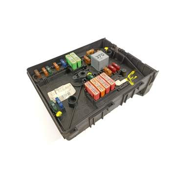 CAJA RELES / FUSIBLES 1K0937125A  OEM 1K0937125A
