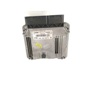 CENTRALITA MOTOR UCE 55574903 55573560 0281016704