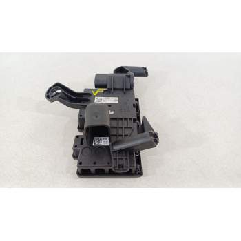 CAJA RELES / FUSIBLES 4M0941823A 4M0941824BA