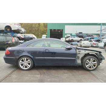 MERCEDES-BENZ CLK (C209)
