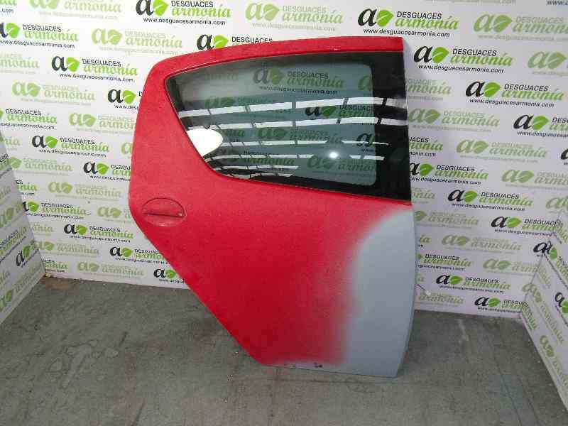 PUERTA TRASERA DERECHA 670030H010 