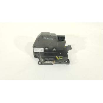 CERRADURA PUERTA DELANTERA DERECHA 805004945R 