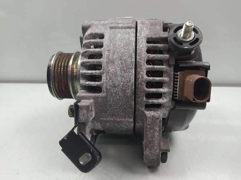 ALTERNADOR 373002A700 
