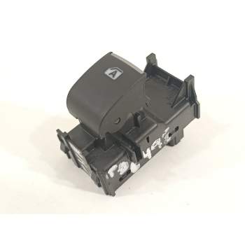 MANDO ELEVALUNAS TRASERO DERECHO 84810F4030 
