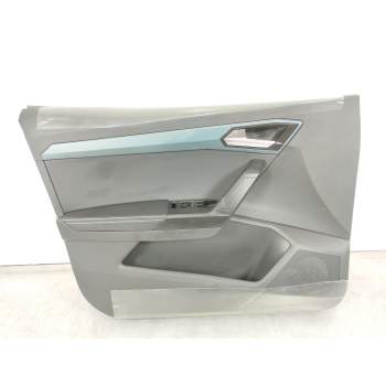 GUARNECIDO PUERTA DELANTERA IZQUIERDA 6F0867113 