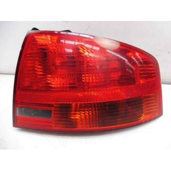 PILOTO TRASERO DERECHO 8E5945096 
