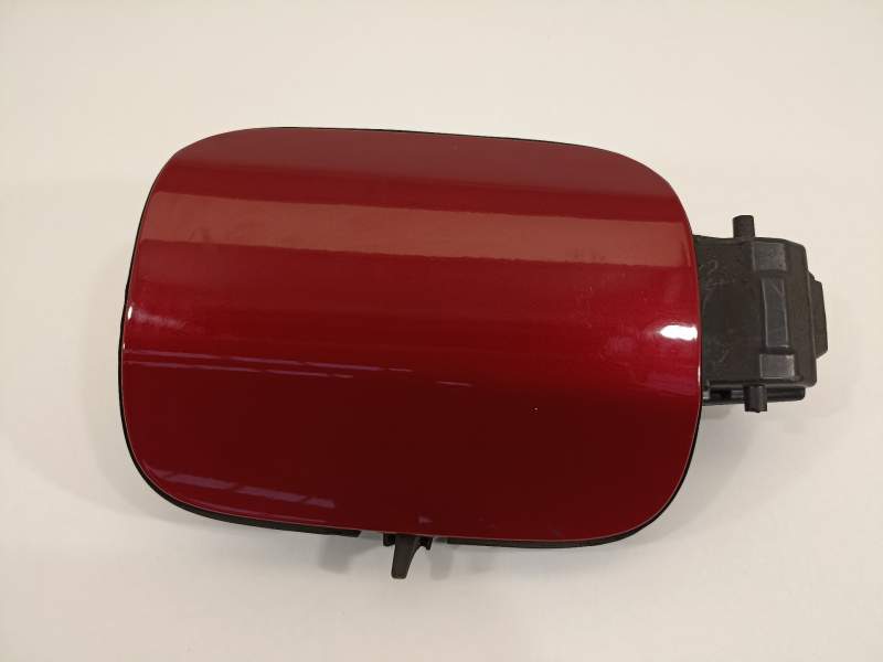TAPA EXTERIOR COMBUSTIBLE 9817504180 