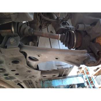 BRAZO SUSPENSION INFERIOR DELANTERO IZQUIERDO 