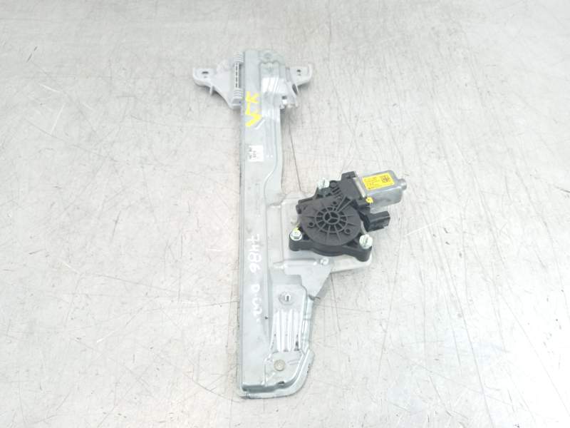 ELEVALUNAS DELANTERO DERECHO 82402J9000 82460J9000 