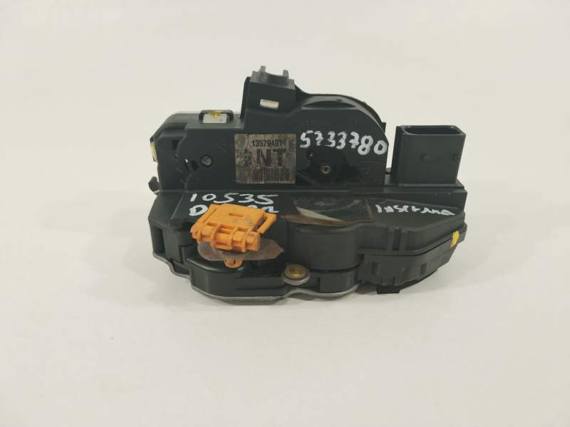 CERRADURA PUERTA DELANTERA IZQUIERDA 13579497 