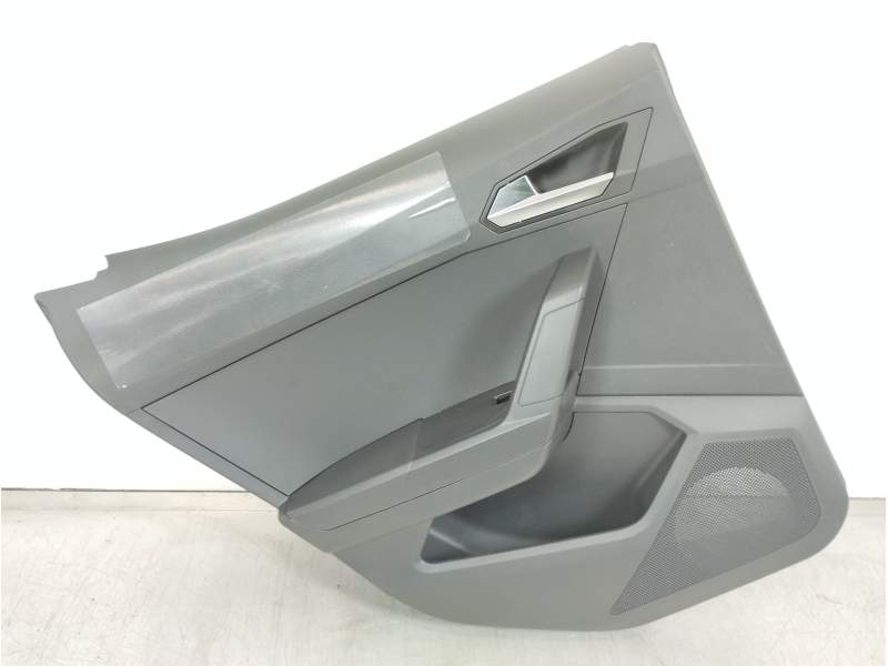 GUARNECIDO PUERTA TRASERA IZQUIERDA 6F0867133 