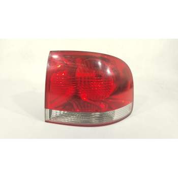PILOTO TRASERO DERECHO 7L6945096K 