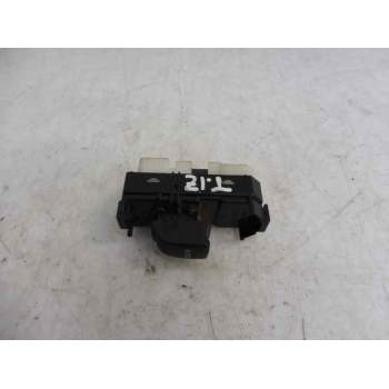 MANDO ELEVALUNAS TRASERO IZQUIERDO 8403060020 
