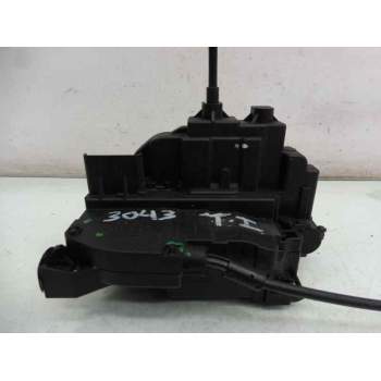 CERRADURA PUERTA TRASERA IZQUIERDA 825030032R 