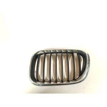 REJILLA DELANTERA 51138247673 