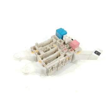 CAJA RELES / FUSIBLES 8273002J70 171610D06 