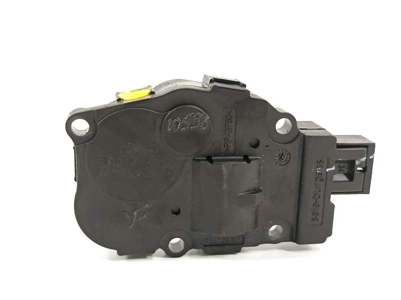MOTOR APERTURA TRAMPILLAS CLIMATIZADOR 270220132A T1015556H 