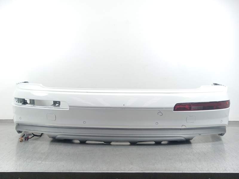 PARAGOLPES TRASERO 4M0807511 