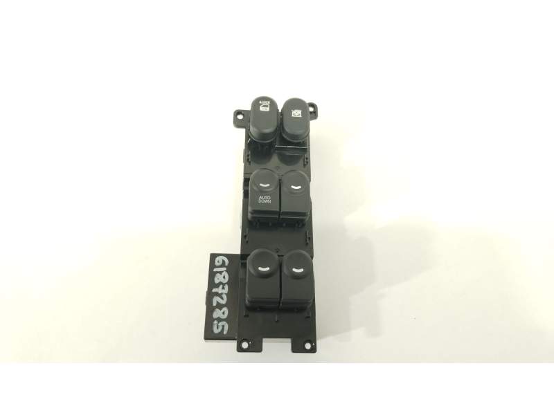 MANDO ELEVALUNAS DELANTERO IZQUIERDO 935702L010 