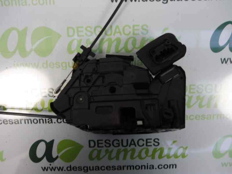 CERRADURA PUERTA TRASERA DERECHA 5K4839016Q 