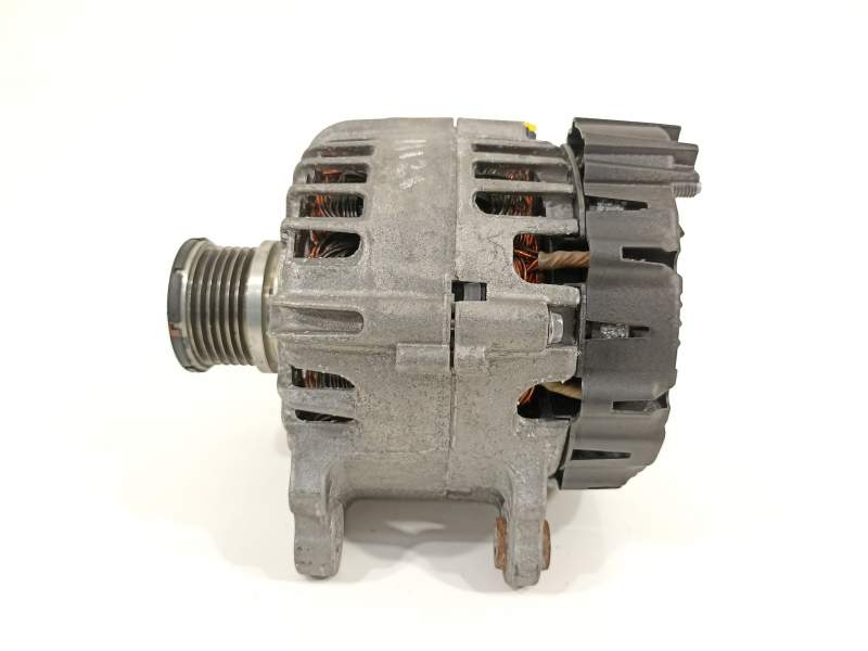 ALTERNADOR 04L903024 