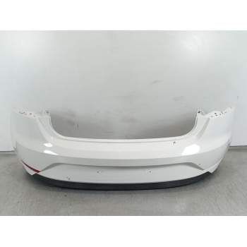 PARAGOLPES TRASERO 