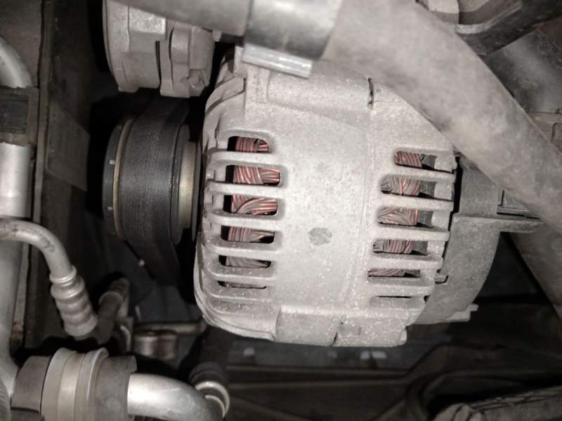 ALTERNADOR 06F903023C 
