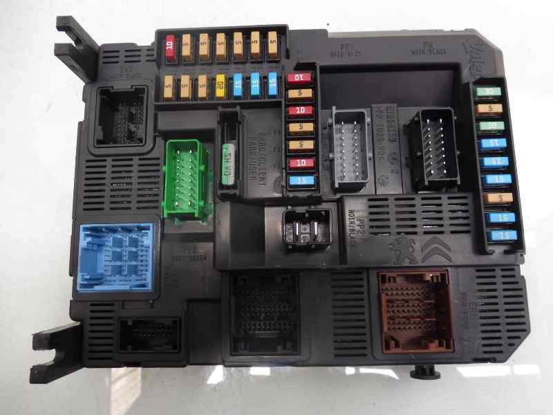 CAJA RELES / FUSIBLES 9819850080 