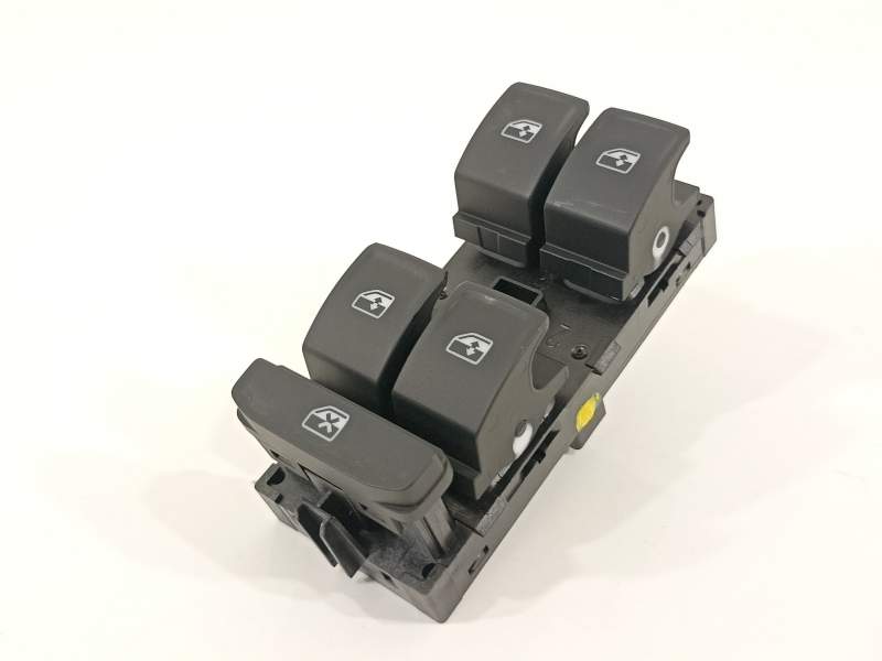 MANDO ELEVALUNAS DELANTERO IZQUIERDO 5G0959857F 