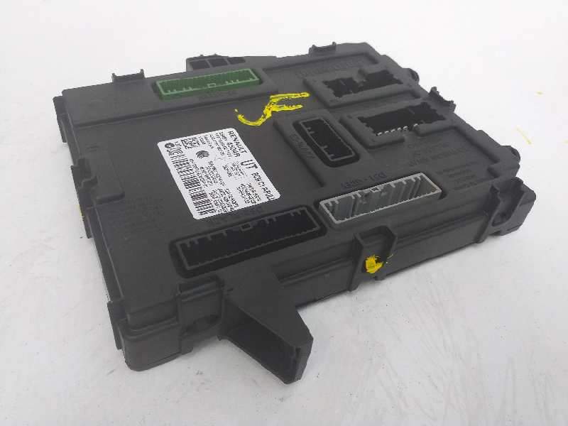CAJA RELES / FUSIBLES 284B14604R BCMC1R 