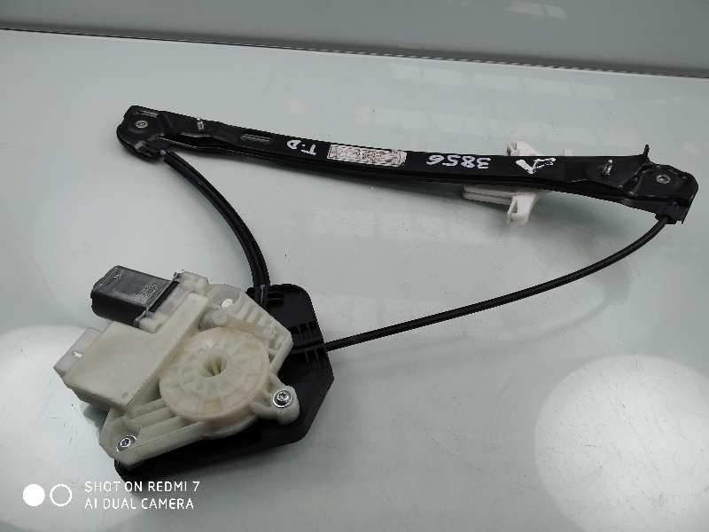 ELEVALUNAS TRASERO DERECHO 5JJ839462 