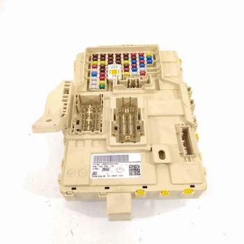CAJA RELES / FUSIBLES 91950J9082 