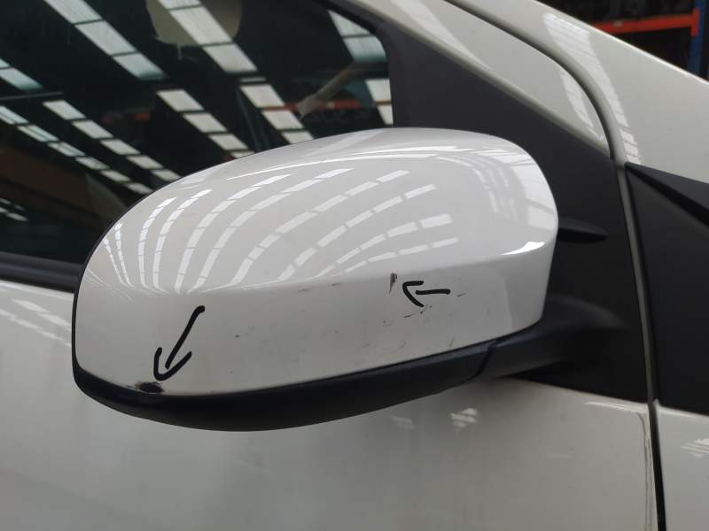 RETROVISOR DERECHO 879100H081 