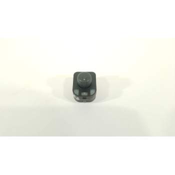 MANDO RETROVISOR 8E0959565 