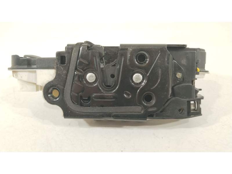 CERRADURA PUERTA DELANTERA IZQUIERDA 5K1837015B 