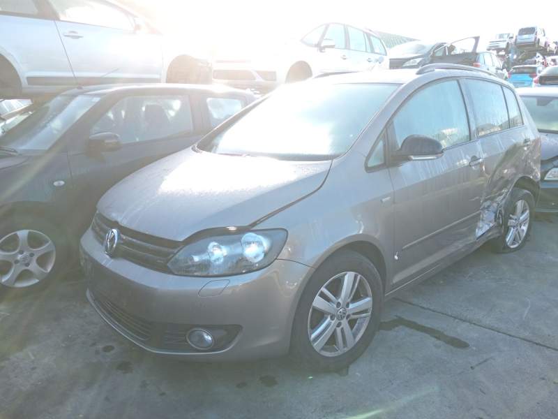 volkswagen golf plus v (5m1, 521) del año 2013