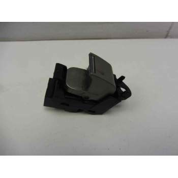 MANDO ELEVALUNAS TRASERO DERECHO 8X2314717AB 03450900 