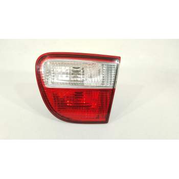 PILOTO TRASERO DERECHO EN PORTON 1M6945108 1M6945092B 