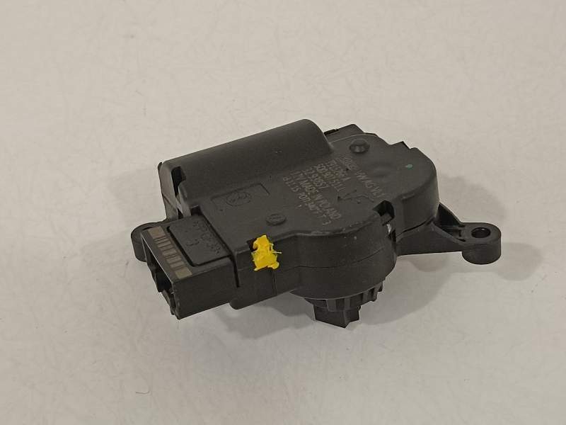 MOTOR APERTURA TRAMPILLAS CLIMATIZADOR 5Q0907511L 