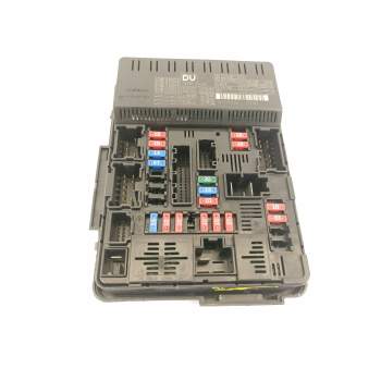 CAJA RELES / FUSIBLES 284B74GC0A 