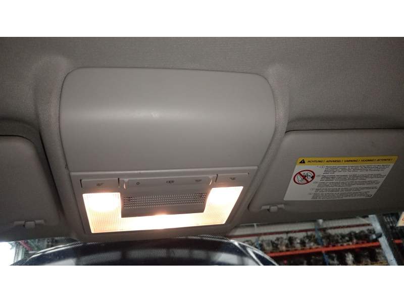 LUZ INTERIOR 