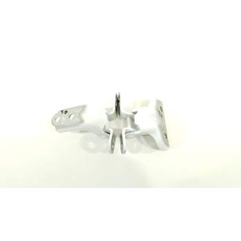 BISAGRA PUERTA TRASERA DERECHA A046057 