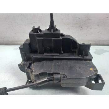CERRADURA PUERTA DELANTERA DERECHA 805020003R 