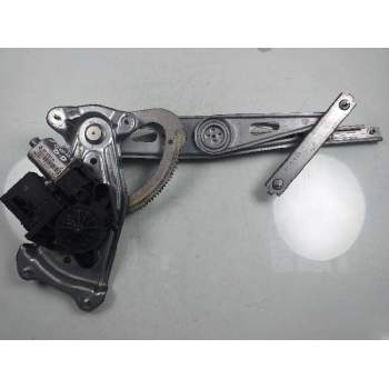 ELEVALUNAS DELANTERO DERECHO 807303972R 915243200 965369200