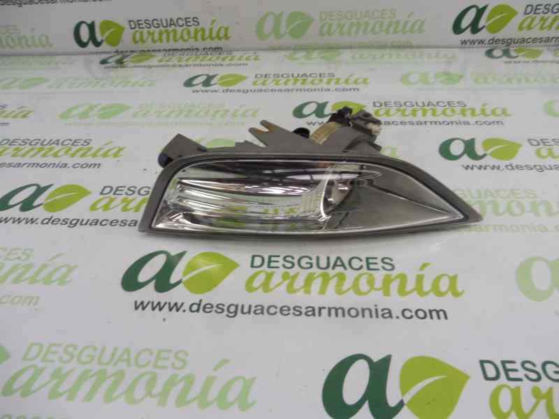 FARO ANTINIEBLA IZQUIERDO BS7115K202AB 