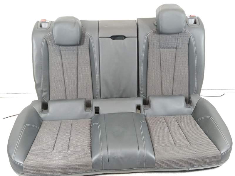 ASIENTOS TRASEROS 8W6885375H 