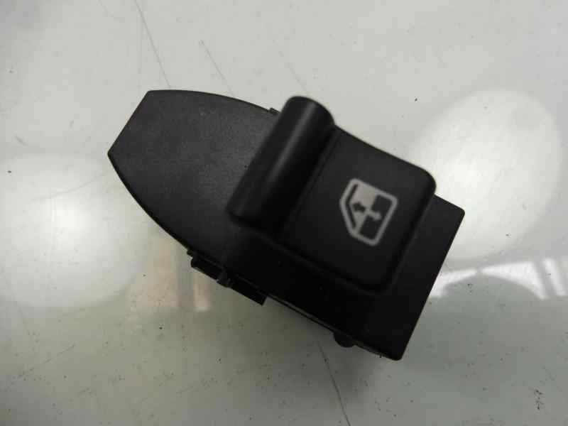 MANDO ELEVALUNAS TRASERO IZQUIERDO 156106392 