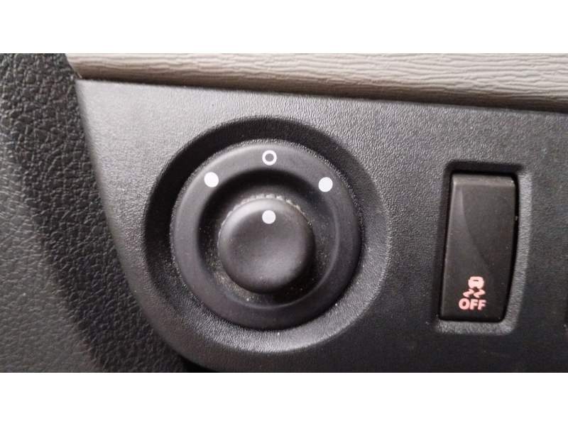 MANDO RETROVISOR 255704649R 
